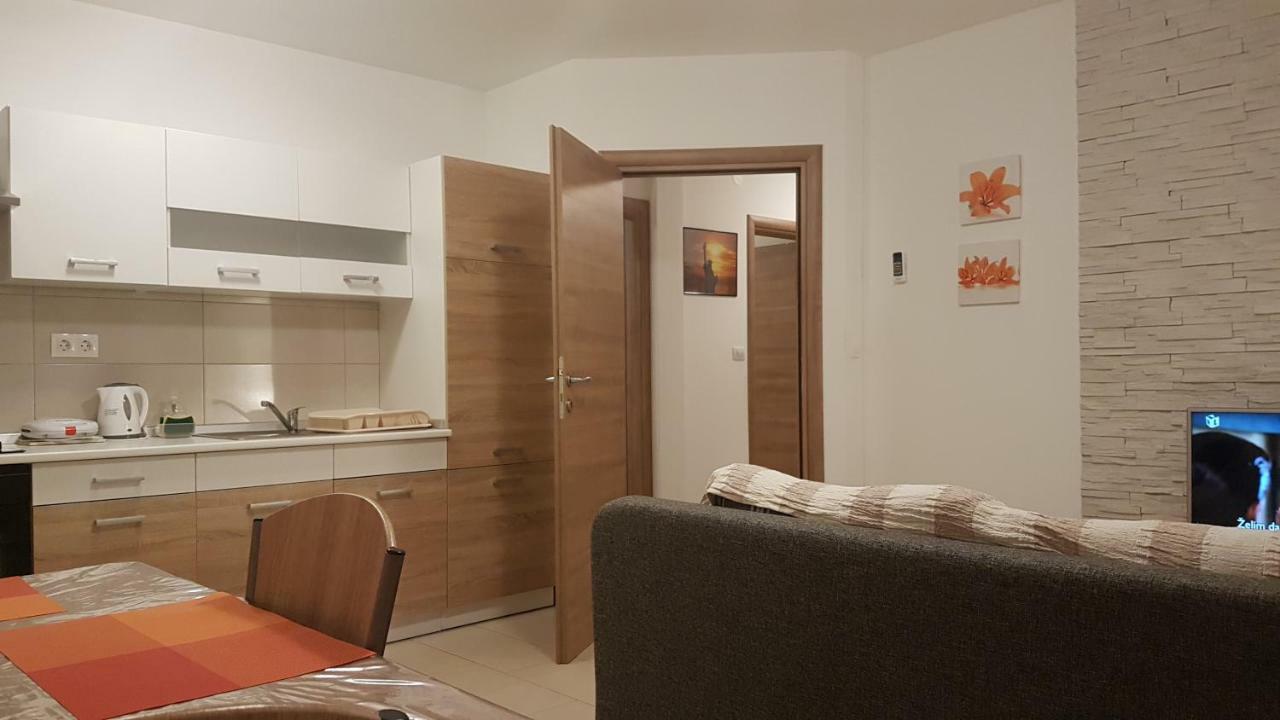 Apartment Orange Brist بولا المظهر الخارجي الصورة