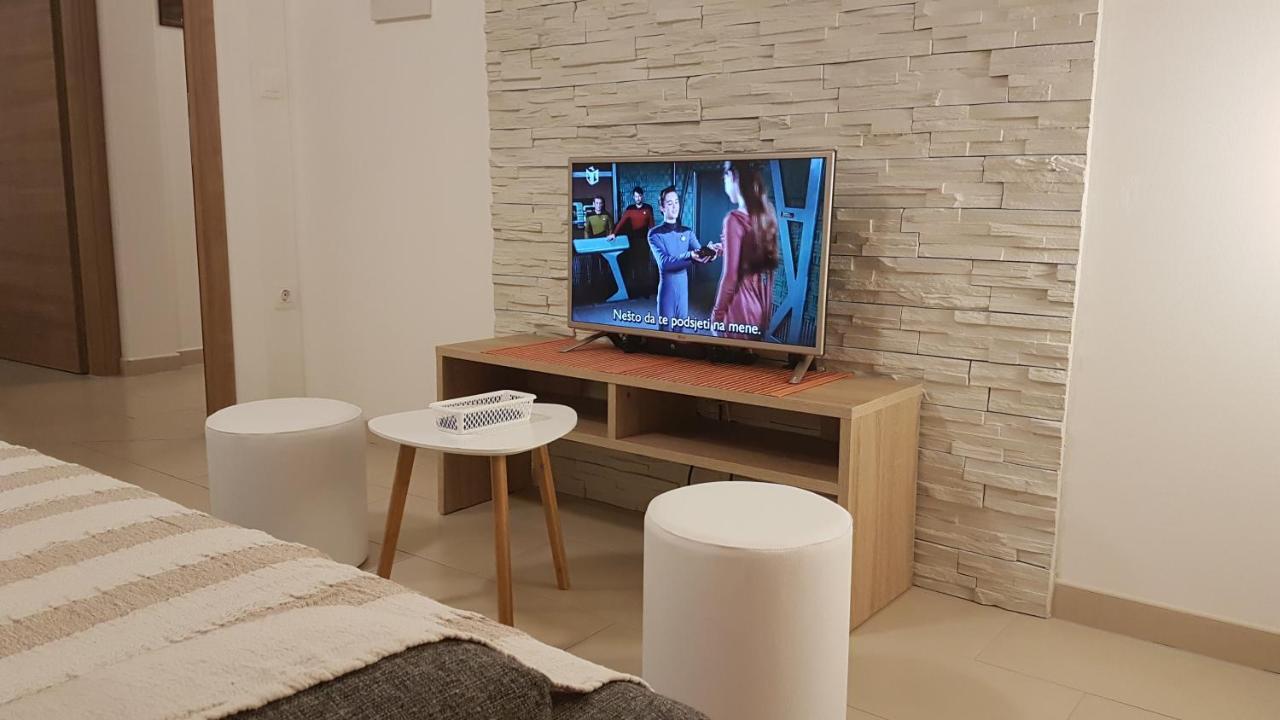 Apartment Orange Brist بولا المظهر الخارجي الصورة