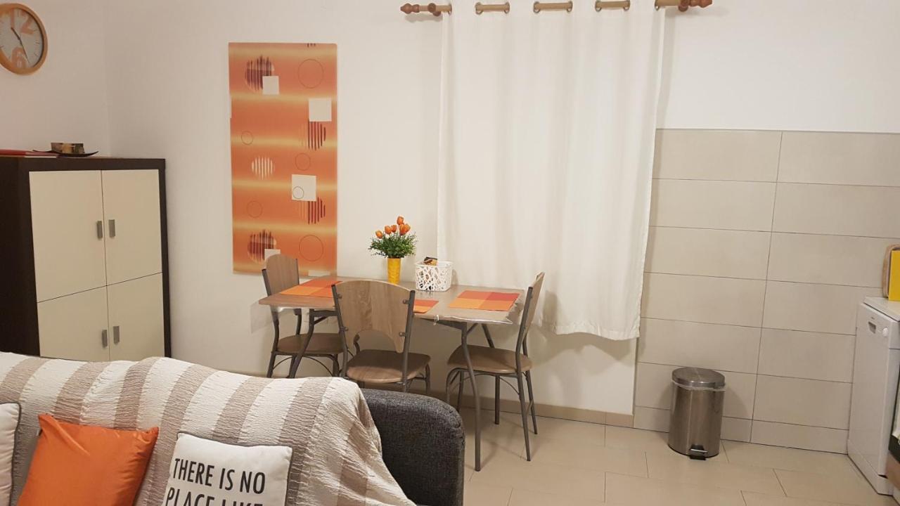 Apartment Orange Brist بولا المظهر الخارجي الصورة