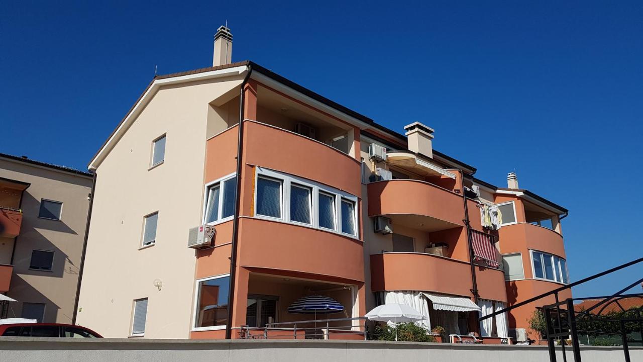 Apartment Orange Brist بولا المظهر الخارجي الصورة